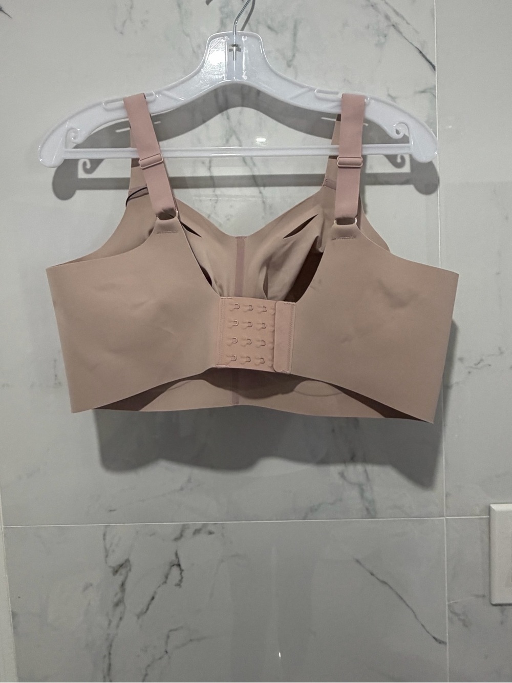 Evelyn & Bobbie XL the beyond bra  Nude Comfort Support Bra - Picture 2 of 9